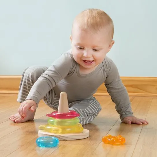 Green Sprouts Teether Tower