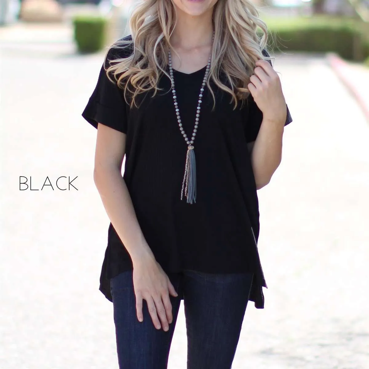 Ribbed V-Neck Flowy Top | S-3XL